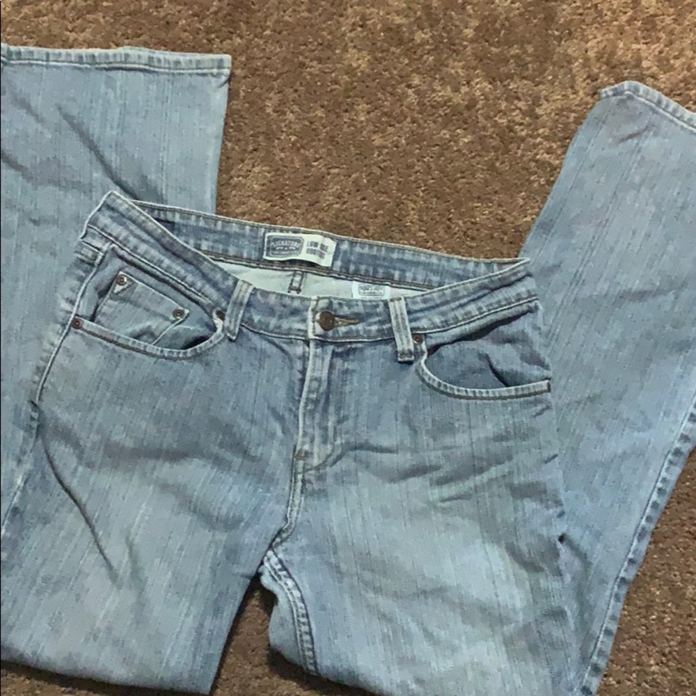 Levi jeans size 8 short